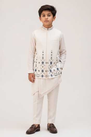 Buy_Paarsh_White Linen Aaryav Embroidered Nehru Jacket And Kurta Set _at_Aza_Fashions
