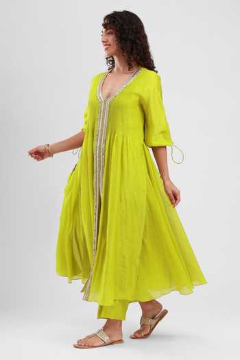 Kyra By Bhavna_Green Chanderi V-neck Zahira Anarkali And Pant Set _Online_at_Aza_Fashions