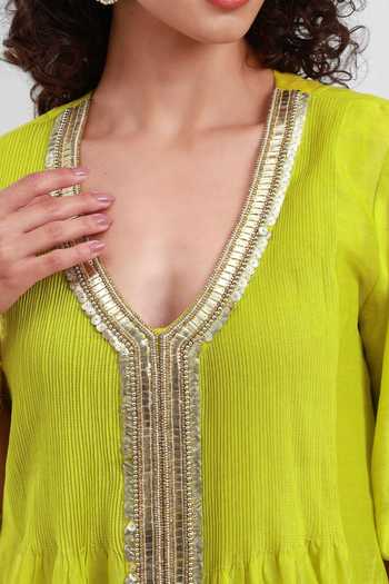 Buy_Kyra By Bhavna_Green Chanderi V-neck Zahira Anarkali And Pant Set 