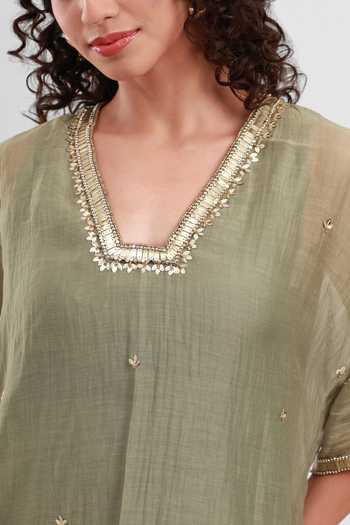 Buy_Kyra By Bhavna_Olive Green Chanderi V-neck Zyrah Kaftan And Pant Set 