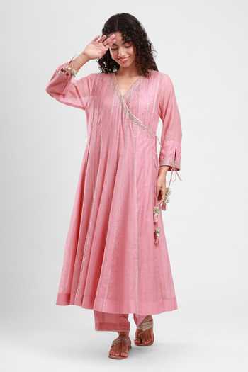 Kyra By Bhavna_Pink Chanderi V-neck Sereen Embroidered Angarkha Kurta Set _Online_at_Aza_Fashions