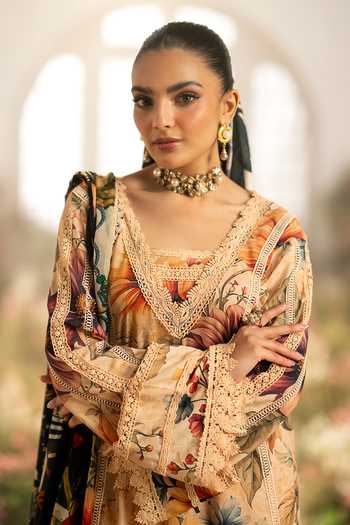 RINESSA_Ivory Cotton, Silk V-neck Creme Brulee Printed Kurta Set _Online
