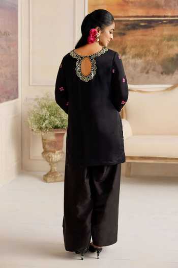 Shop_RINESSA_Black Organza, Bemberg, Satin V-neck, Lelah Embroidered Kurta Farshi Salwar Set _at_Aza_Fashions
