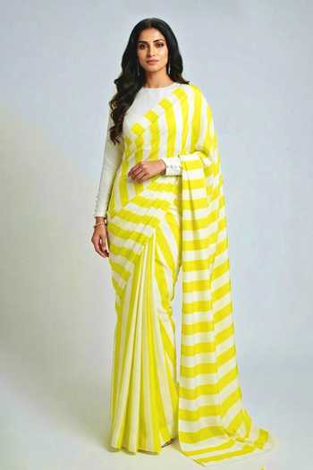Ellemora Fashions_White Crepe Round Neck Parallel Striped Saree And Blouse Set _at_Aza_Fashions