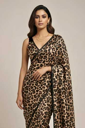 Shop_Ellemora Fashions_Black Crepe V-neck Satin Safari Leopard Print Saree And Blouse Set 