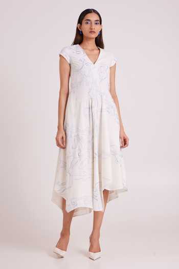 Buy_MADDER MUCH_Ivory , Handloom V-neck Perito Drift Midi Dress _at_Aza_Fashions
