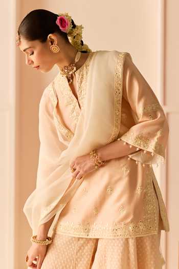 Shop_Sheetal Batra_Pink Chanderi , Organza Round Rehma Carnation Short Kurta Sharara Set _Online