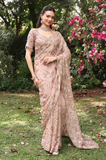 Summer By Priyanka Gupta_Pink Organza Square Neck Wedding Bloom Saree With Blouse _at_Aza_Fashions