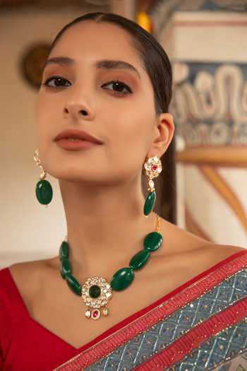 Shop_Xago_Green Sunehri Sheesh Polki Moissanite Pendant Necklace _at_Aza_Fashions