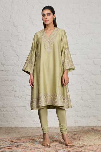 Sue Mue_Green Silk, Cotton, Chanderi, Valerie Floral Embroidered Choga Kalidar Kurta Set _Online