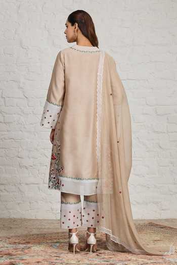 Shop_Sue Mue_Beige Silk, Organza, Chanderi Square Neck, Yes Eira Embroidered Kurta Pant Set _at_Aza_Fashions