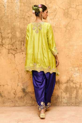 Shop_Vinita Bhansali_Green , Organza V-neck Kaira Embroidered Short Kurta Set _at_Aza_Fashions