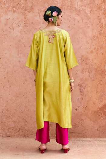Shop_Vinita Bhansali_Green Silk V-neck Heer Embroidered Kaftan And Pant Set _at_Aza_Fashions