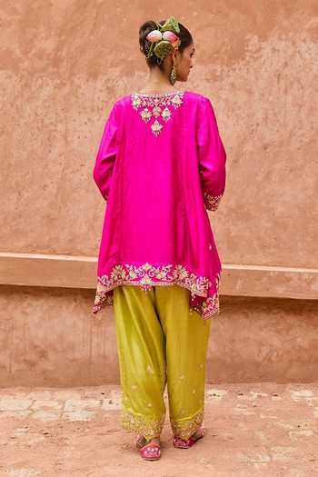 Shop_Vinita Bhansali_Pink , Organza V-neck, Yes Heer Embroidered Kurta Salwar Set _at_Aza_Fashions
