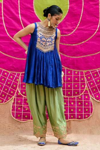 Shop_Vinita Bhansali_Blue Silk Round Neck Neera Embroidered Short Kurta And Salwar Set _Online_at_Aza_Fashions