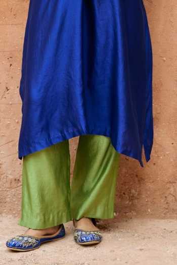 Vinita Bhansali_Blue Silk Split V-neck Neera Embroidered Kaftan And Pant Set _Online_at_Aza_Fashions