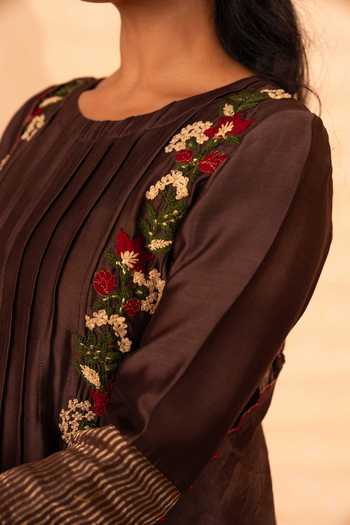 Buy_Gulabik Jaipur_Brown Chanderi Round Neck, Yes Firdaus Embroidered Kurta Set _Online_at_Aza_Fashions