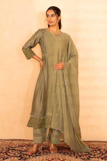 Gulabik Jaipur_Green Chanderi Split V-neck, Yes Gulposh Stripe Pattern Kurta Set _Online_at_Aza_Fashions