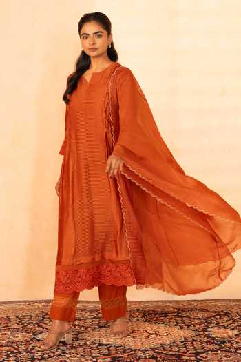 Gulabik Jaipur_Orange Chanderi Split V-neck Gulposh Stripe Pattern Kurta Set _at_Aza_Fashions
