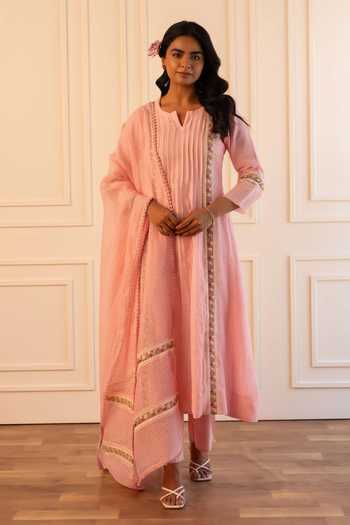 Buy_Gulabik Jaipur_Pink Chanderi Split V-neck, Yes Mithila Floral Embroidered Kurta Set _at_Aza_Fashions