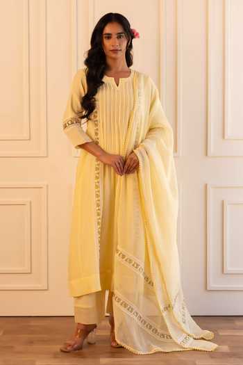 Gulabik Jaipur_Yellow Chanderi Split V-neck Mithila Floral Embroidered Kurta Set _Online_at_Aza_Fashions