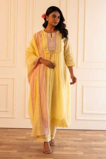 Buy_Gulabik Jaipur_Yellow Chanderi Round Neck, Yes Heena Handloom Kurta Pant Set 