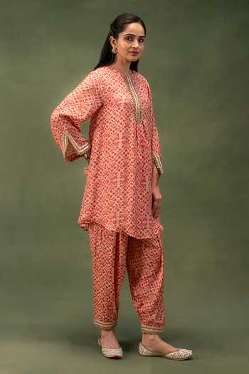 Grass & Sunshine_Pink Modal Lace Round Neck Rosewood Bloom Printed Kurta And Dhoti Pant Set _Online_at_Aza_Fashions