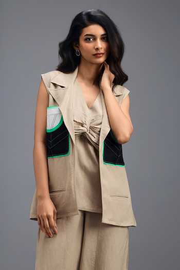 Buy_Deepika Arora_Beige Linen V-neck Jacket Pant Set 