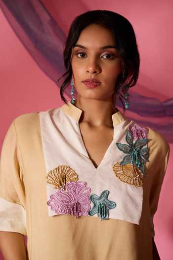 Shop_Neitri_Yellow Chanderi Split V-neck Sand Star Top And Pant Co-ord Set 