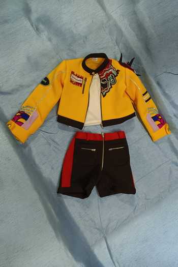 Buy_Toplove_Yellow Neoprene, Lurex, Leather Embroidery, Kpop Rumi Jacket And Shorts Set 