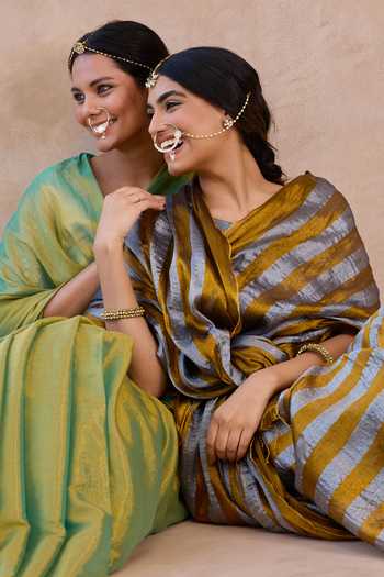 Buy_Amaara_Gold Tissue Handloom Saree With Running Blouse _Online_at_Aza_Fashions