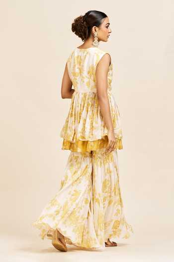Shop_Issa Studio By Chetana & Swathi_Ivory Georgette V-neck Aashi Floral Print Peplum Kurta And Sharara Set _at_Aza_Fashions
