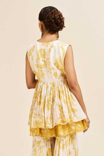 Shop_Issa Studio By Chetana & Swathi_Ivory Georgette V-neck Aashi Floral Print Peplum Kurta And Sharara Set _Online_at_Aza_Fashions