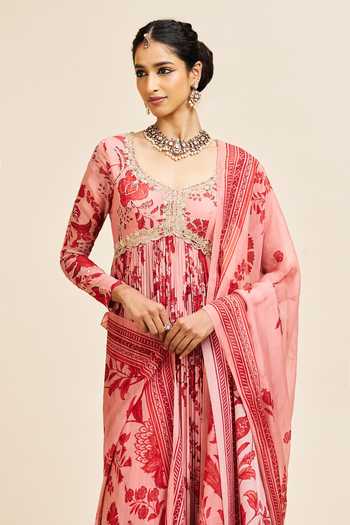 Buy_Issa Studio By Chetana & Swathi_Red Georgette Scoop Neck Niva Printed Anarkali With Dupatta Set _Online_at_Aza_Fashions