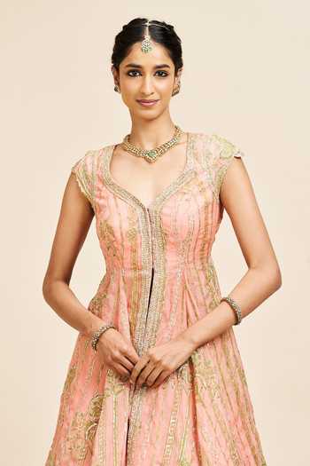 Shop_Issa Studio By Chetana & Swathi_Peach Silk Organza V-neck Saloni Embroidered Slit Kurta And Lehenga Set _Online_at_Aza_Fashions