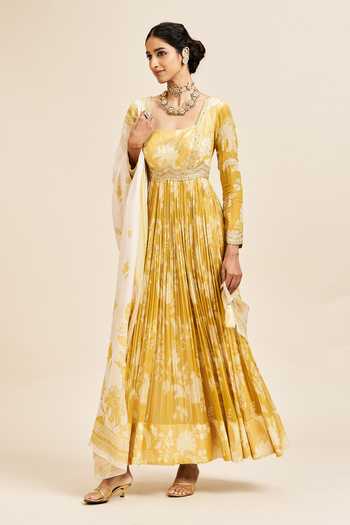 Buy_Issa Studio By Chetana & Swathi_Yellow Organza, Georgette Square Neck Smriti Printed Anarkali With Dupatta _Online_at_Aza_Fashions