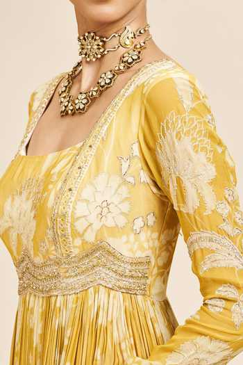 Buy_Issa Studio By Chetana & Swathi_Yellow Organza, Georgette Square Neck Smriti Printed Anarkali With Dupatta 