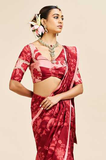 Buy_Issa Studio By Chetana & Swathi_Red Silk V-neck Vedita Printed Saree With Blouse _Online_at_Aza_Fashions