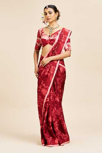 Issa Studio By Chetana & Swathi_Red Silk V-neck Vedita Printed Saree With Blouse _at_Aza_Fashions