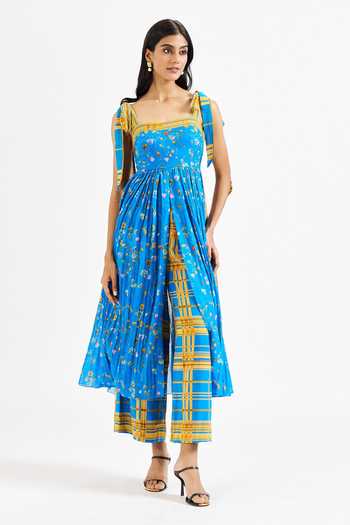 Buy_Issa Studio By Chetana & Swathi_Blue Cotton, Muslin (mulmul) Yuri Floral Print Anarkali And Checkered Pant Set _at_Aza_Fashions