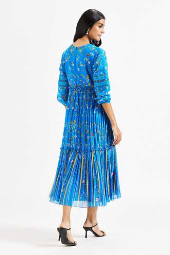 Shop_Issa Studio By Chetana & Swathi_Blue Cotton, Muslin (mulmul) V-neck Lila Floral Print Pleated Dress _at_Aza_Fashions