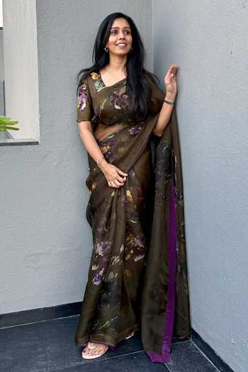 Buy_Issa Studio By Chetana & Swathi_Olive Green Organza, Crepe V-neck Tula Floral Print Saree With Blouse _at_Aza_Fashions