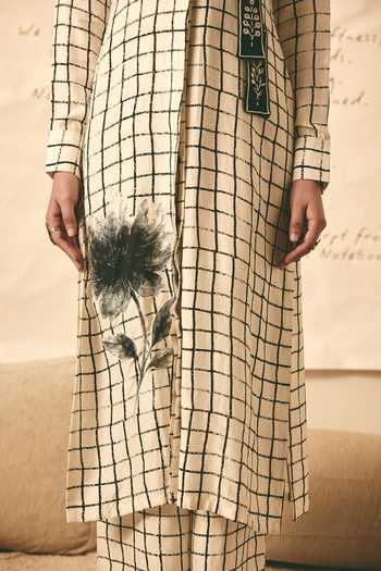 Shop_Atbw_White Silk Satin Button-down Neck Bookmark Grid Print Kurta _Online_at_Aza_Fashions