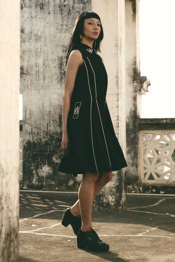 Atbw_Black Silk Satin Collared Neck Linear Detailing Dress _at_Aza_Fashions