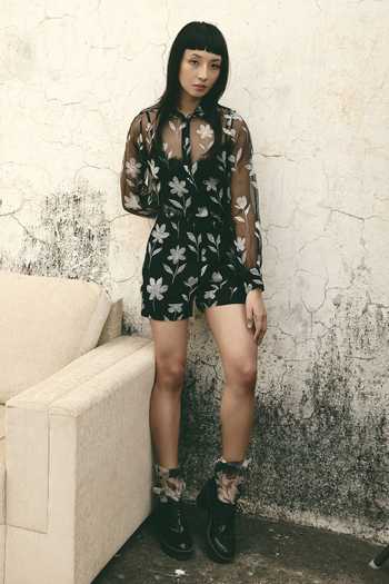 Shop_Atbw_Black Silk Organza Button-down Neck Foral Pattern Shirt 