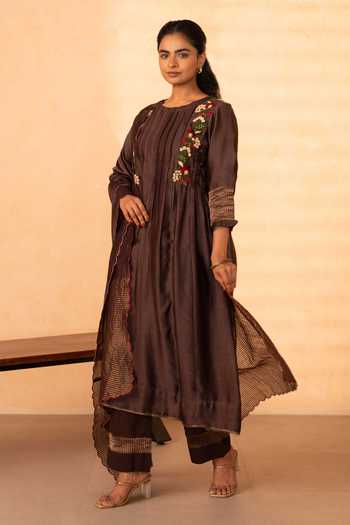 Buy_Gulabik Jaipur_Brown Chanderi Round Neck, Yes Firdaus Embroidered Kurta Set _at_Aza_Fashions