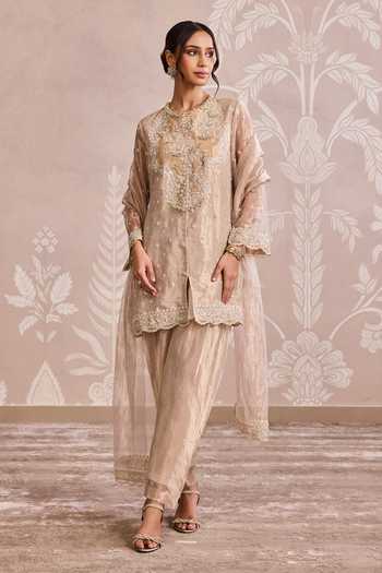 Ridhi Mehra_Gold Tissue Round Neck Embroidered Kurta Set _Online_at_Aza_Fashions