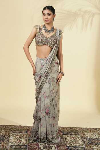 Arpita Mehta_Ivory Georgette, Net V-neck Vintage Rose Print Saree And Blouse Set _Online_at_Aza_Fashions