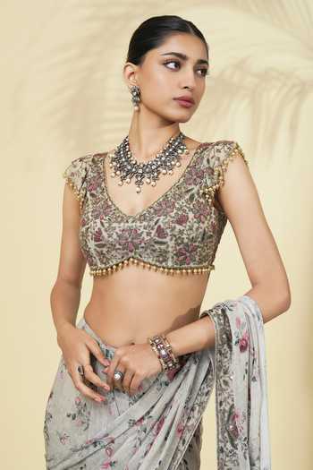 Shop_Arpita Mehta_Ivory Georgette, Net V-neck Vintage Rose Print Saree And Blouse Set _Online_at_Aza_Fashions