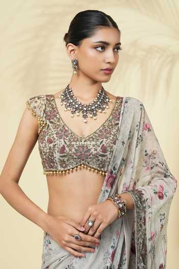 Arpita Mehta_Ivory Georgette, Net V-neck Vintage Rose Print Saree And Blouse Set _at_Aza_Fashions
